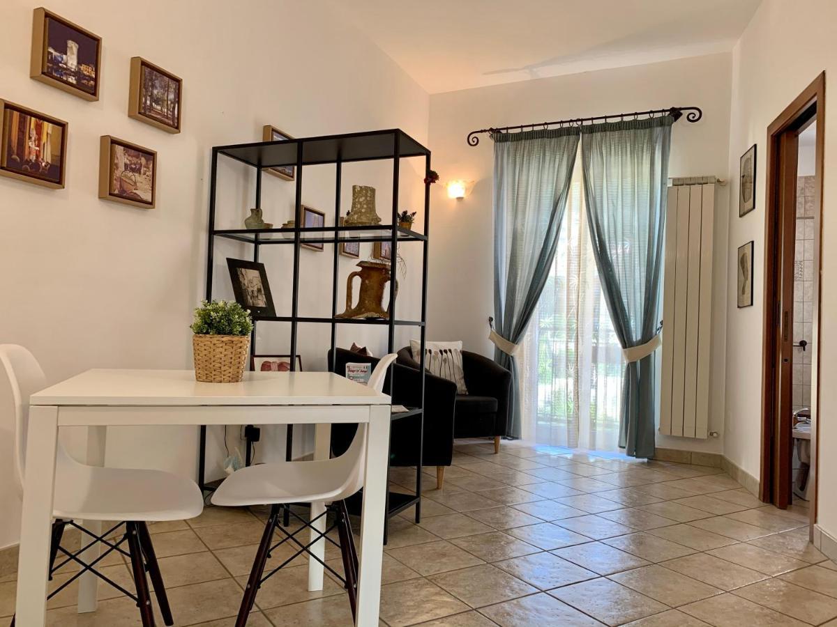 Delizioso Appartamento In Zona Centrale Formia Exterior photo